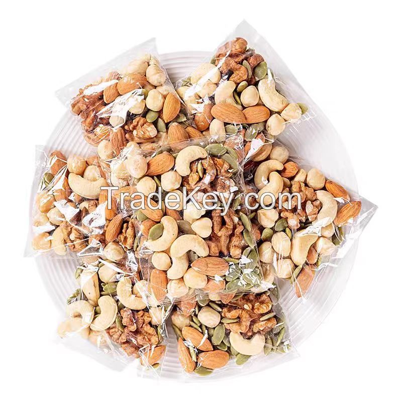 Mixed Nuts Daily Nuts Assorted Nuts and Dried Fruits