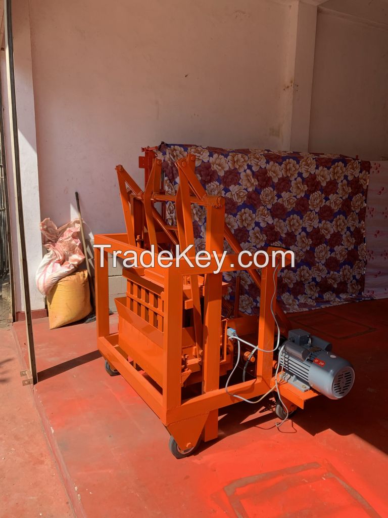 Cement Block Machine
