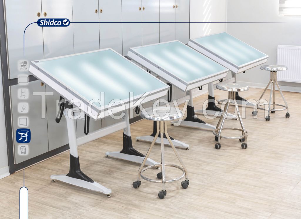 ENGINEERING LIGHT DRAFTING TABLE