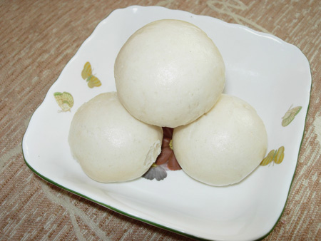 Dough Divider/Steamed Bun Moulding Machine