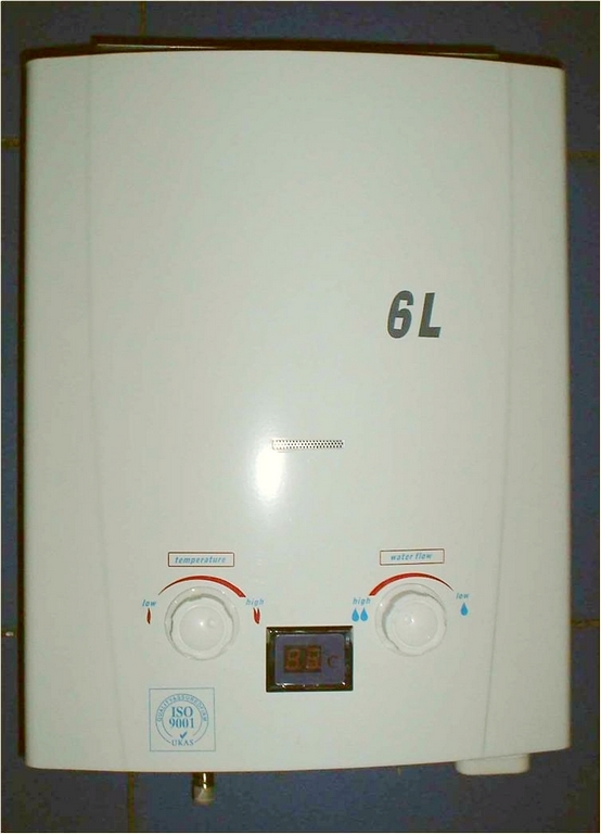 Gas Flowing Water Heater