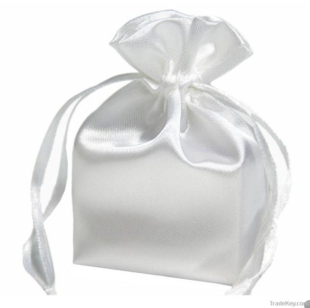 china cheap gift packaging bags