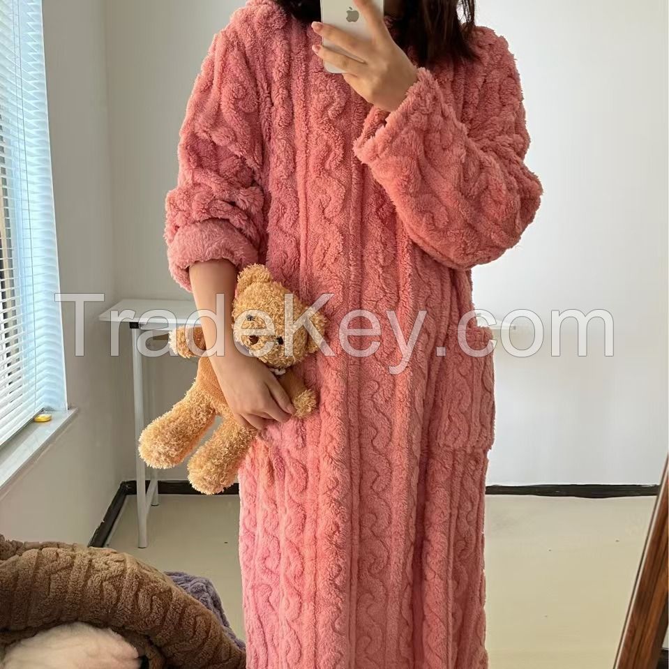 Women's Coral Velvet Thickened Home Clothes Loose and Warm Long Sleeve Knee Length Sleeping Robe