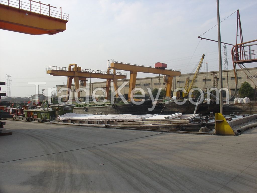 L-Shaped Legs Single Girder Gantry Crane with Winch