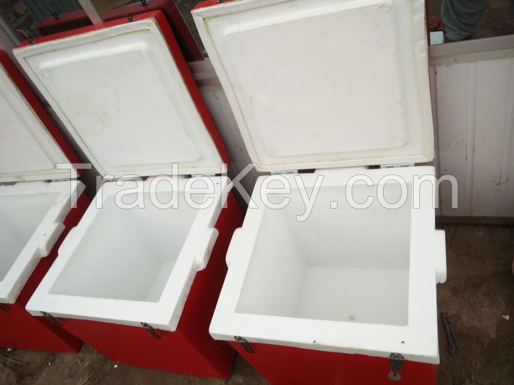 Fiberglass insulated delivery box