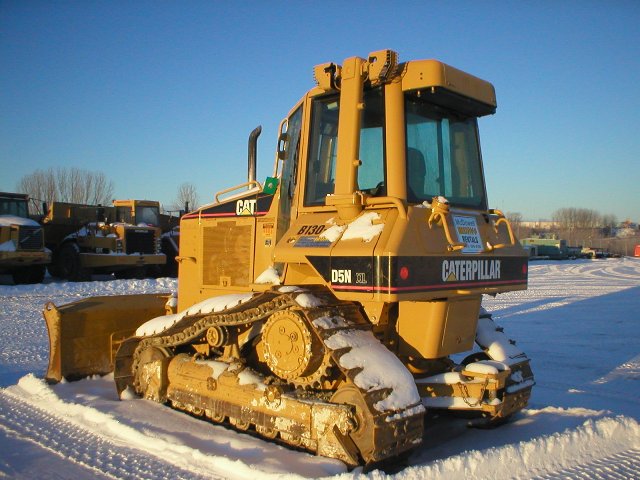 Bulldozers (D5N XL)