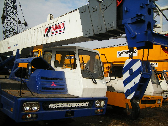 TADANO crane transfer 25T competitive price