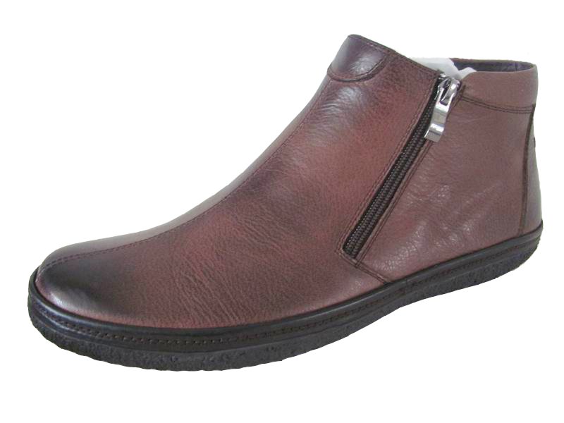 Man dress shoe