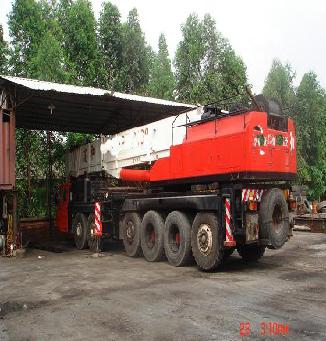 Tadano Truck Crane