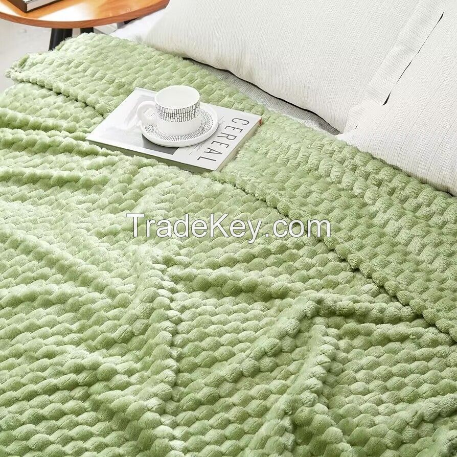 Wholesale Fluffy Jacquard Flannel Blanket Solid Cozy Soft Flannel Fleece Throw Blanket for All Season