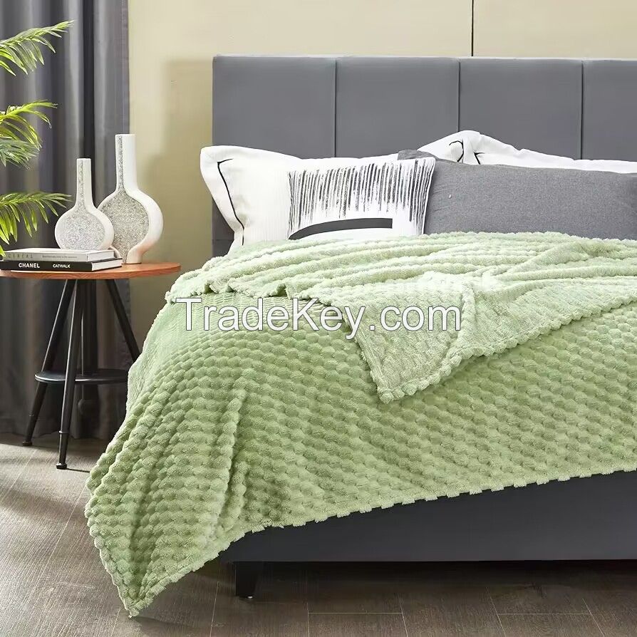 Wholesale Fluffy Jacquard Flannel Blanket Solid Cozy Soft Flannel Fleece Throw Blanket for All Season