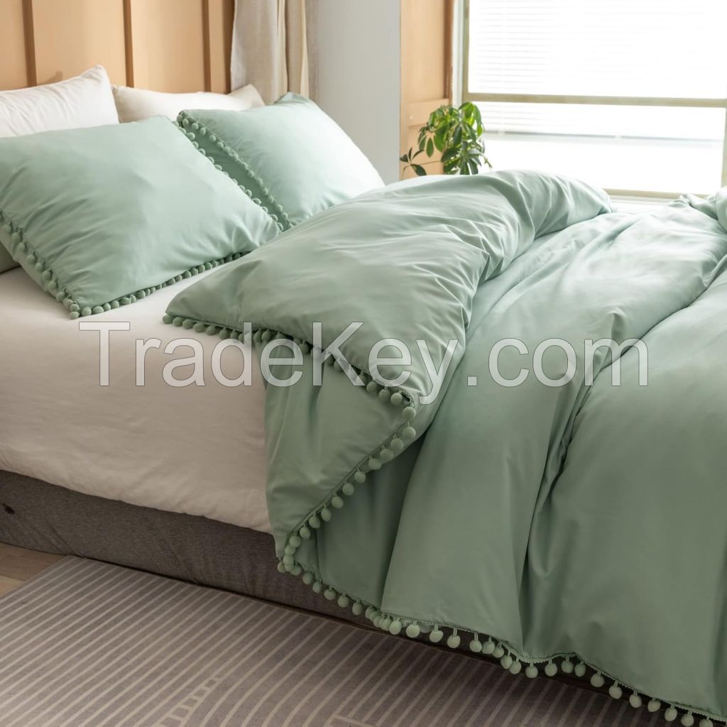 Home Textile Supply European Style Three Piece Bedding Set Solid Color Washed Cotton Ball Microfiber Duvet Cover Set Full Size