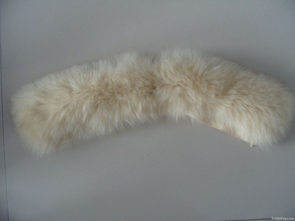 fox fur collar and fox fur trimming