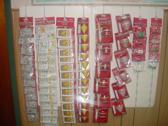 PAPER  HANDBAG  ; COLOR PAPER CARDS