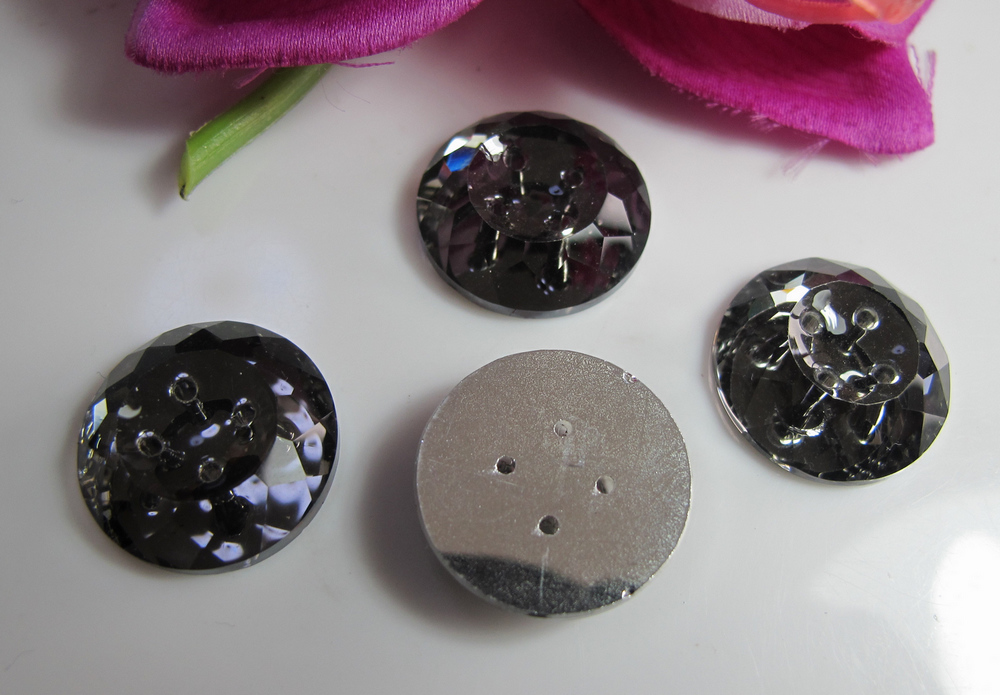 Crystal Buttons