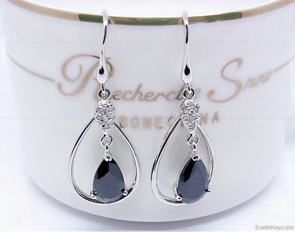 925 Sterling Silver Gemstone Dangle Earring