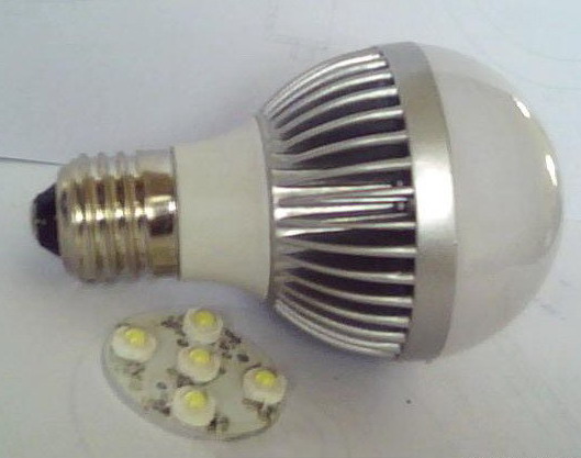 LED light bulb