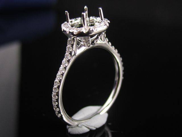 Engagement ring/wedding ring/white gold ring/platinum ring (Diamond ring / Semi-Mount Ring)