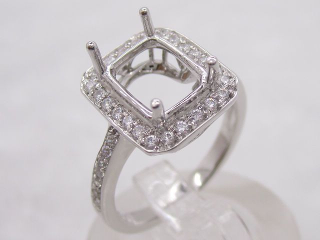 Engagement ring/wedding ring/white gold ring/platinum ring (Diamond ring / Semi-Mount Ring)