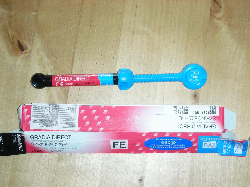 GC - Gradia Direct Syringe