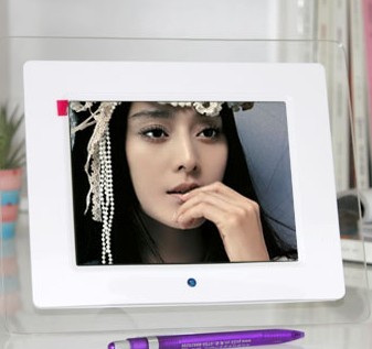 digital photo frame