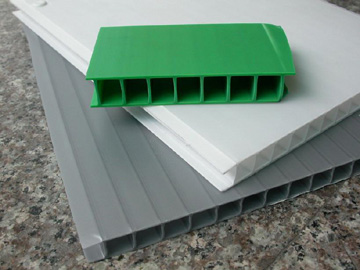 Corrugated Plastic Sheet