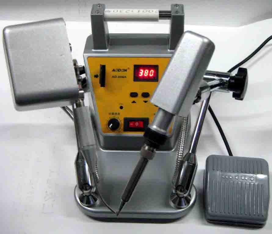 Automatic soldering machine