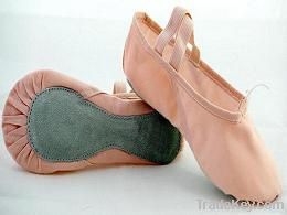 pink canvas full sole ballet shoe/dance shoe