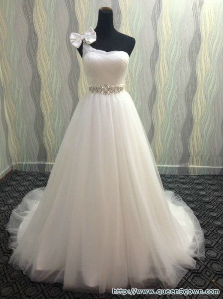 Rhinestone Crystal Beaded Tulle Catheral Train Luxury Bridal Wedding dress Custom Made