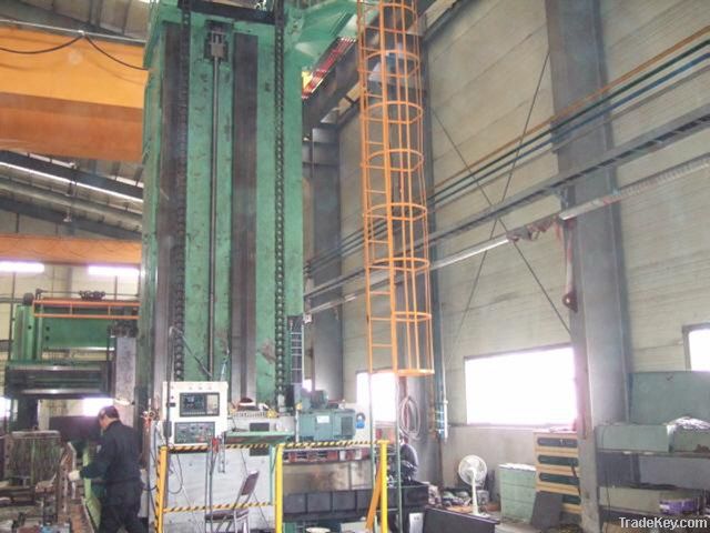Floor type boring machine