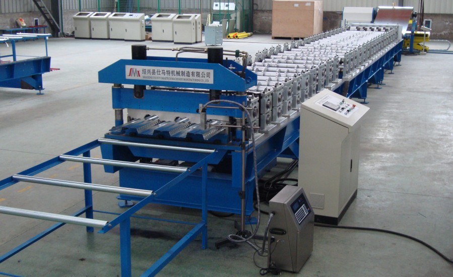 Decking Roll Forming Machine