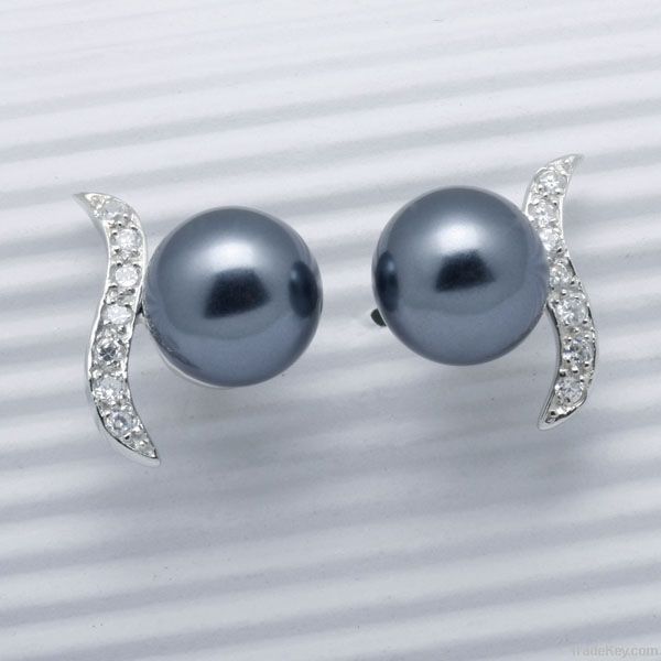 pearl earrings