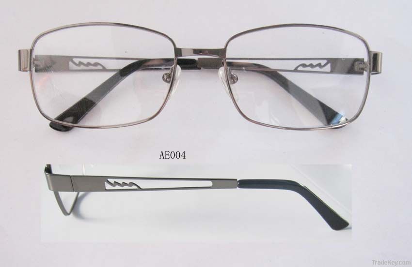 Eyeglasses frame