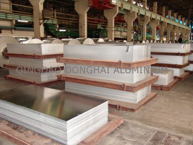 Aluminium roofing sheet