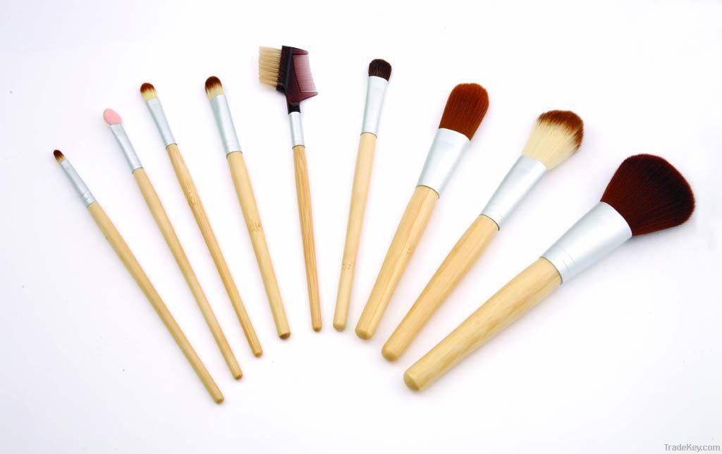 9 Pcs Brush Set Bamboo Handle