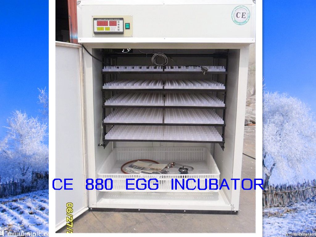 CE Lable Egg Incubators 880 eggs