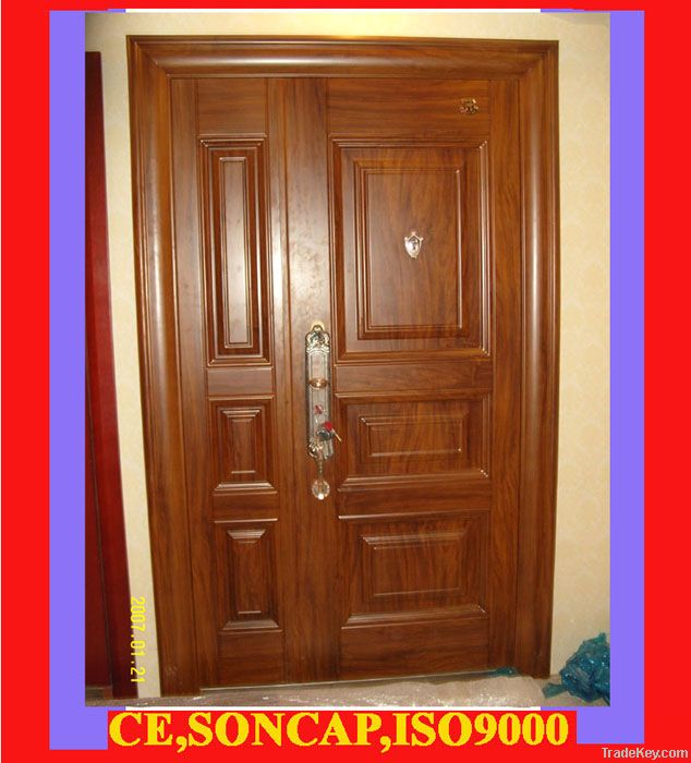 Solid wooden door