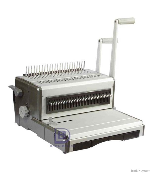 Wire and comb binding machine