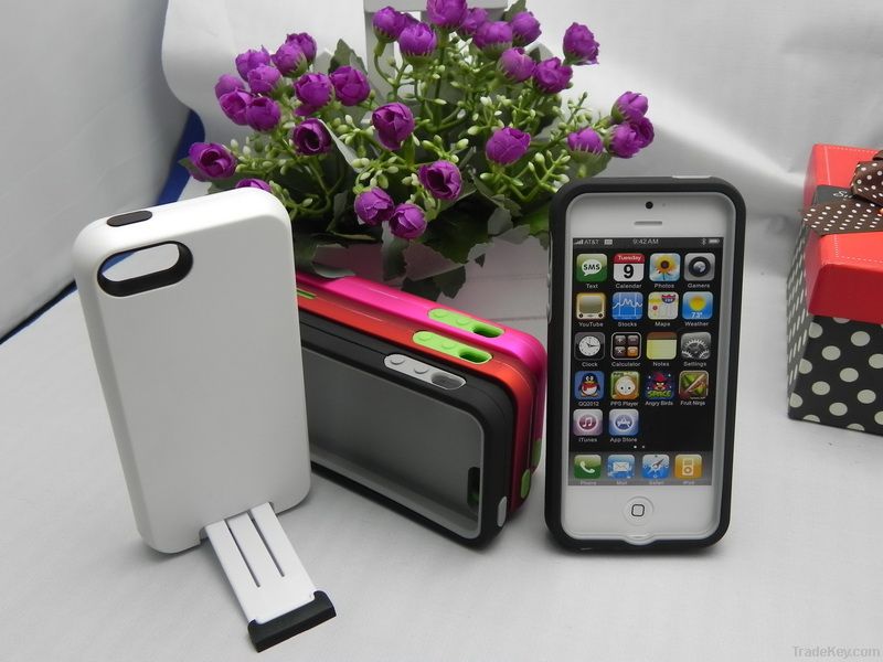 Charmful Cases for iPhone 5