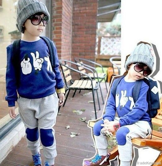 2012 fashion lovely children clothing set