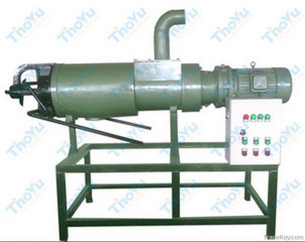 Animal dung dewatering machine