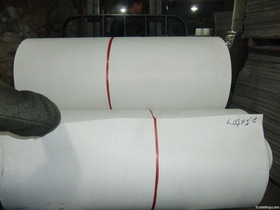 Nonwoven chemical sheet shoe toe puff and counter material