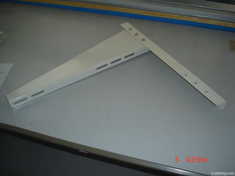 Air conditioner bracket