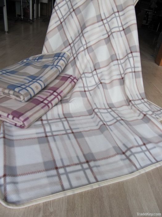 Polar fleece blanket