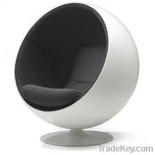 Eero Aarnio Ball Chair