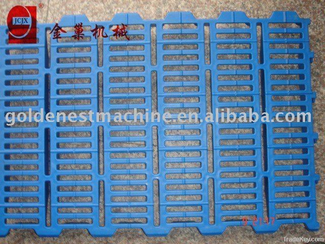 cast iron and plastic slat for poultry farm