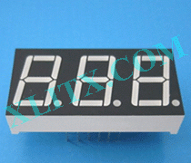 XL-TD105601 - 0.56-inch Three Digit LED 7-Segment Display