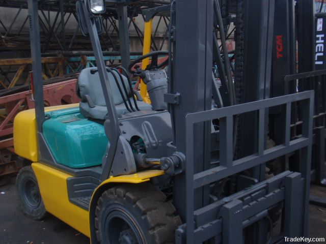 used komatsu 2.5t forklift