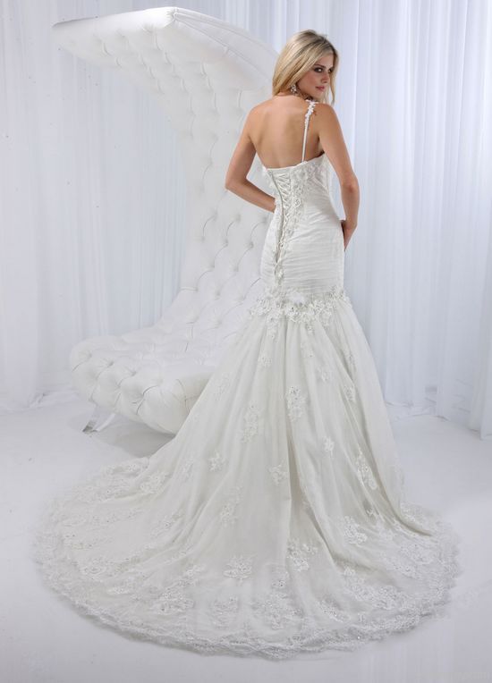 2013 New A-Line Sexy One-shoulder Beaded Applique White Wedding Dress