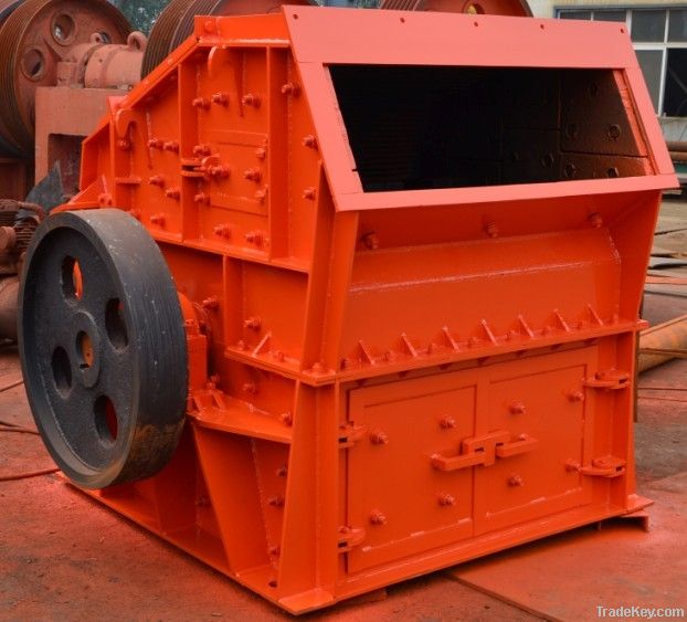 Impact fine crusher